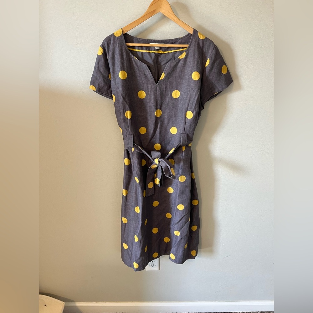 Boden Gray Midi Dress with Yellow Polka Dots and Belt - Picture 3 of 11